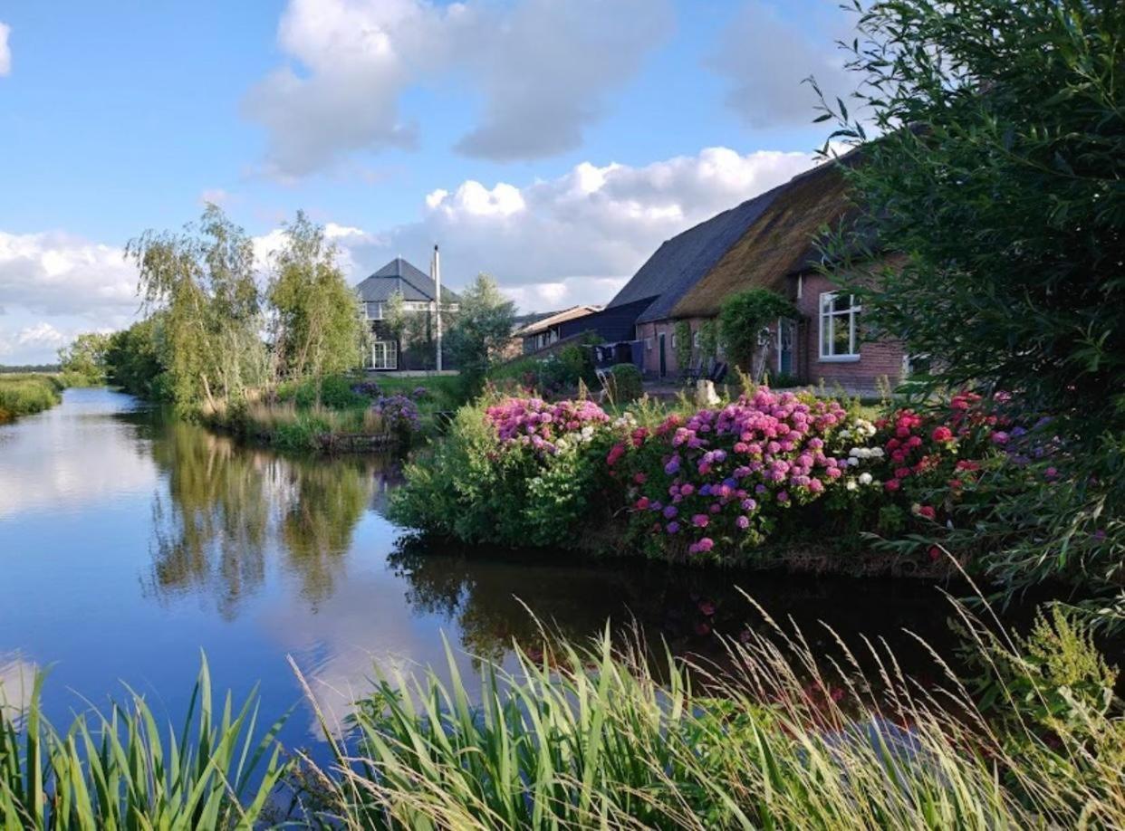 Blossom Barn Lodges Oudewater Ngoại thất bức ảnh